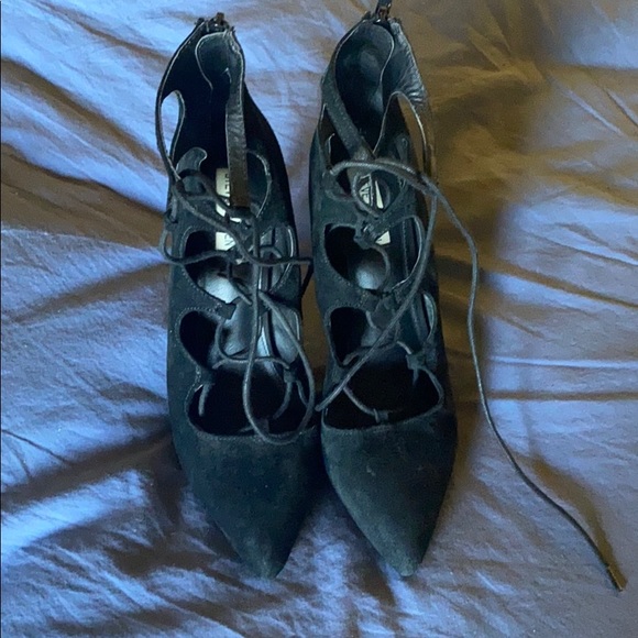 High heels - Picture 1 of 7